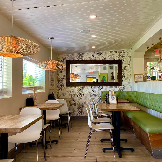 Myapapaya Juicery + Kitchen